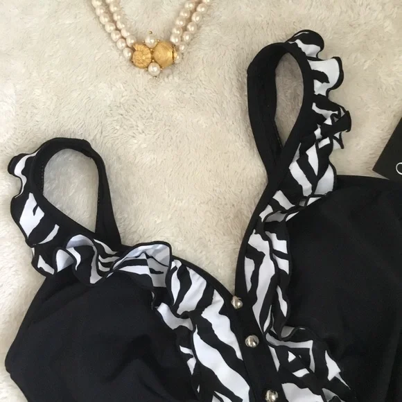 Maxine of Hollywood Instant minimizer Black one piece Swimsuit with Ruffles - Picture 3 of 12